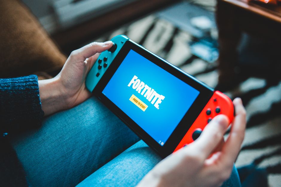 Best Fortnite Gaming Mouse Under $25 Worth Buying in 2026