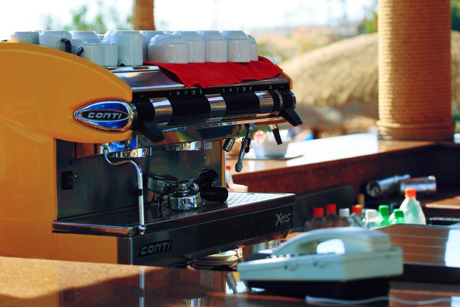 Best 12 Volt Coffee Makers For Boats Worth Buying in 2026